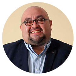 LIc. Ronald Pérez