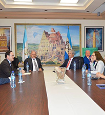 Imagen: U Galileo y ENERGUATE trabajan juntos por la educación