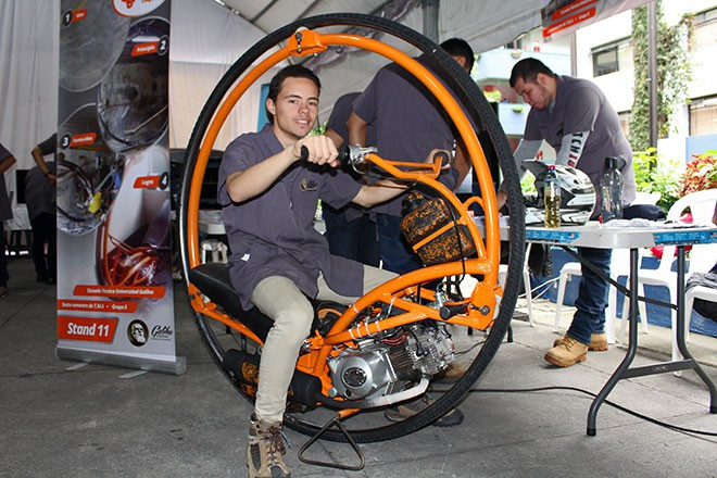 Imagen: VII Feria Tecnológica expone proyectos automotrices de estudiantes