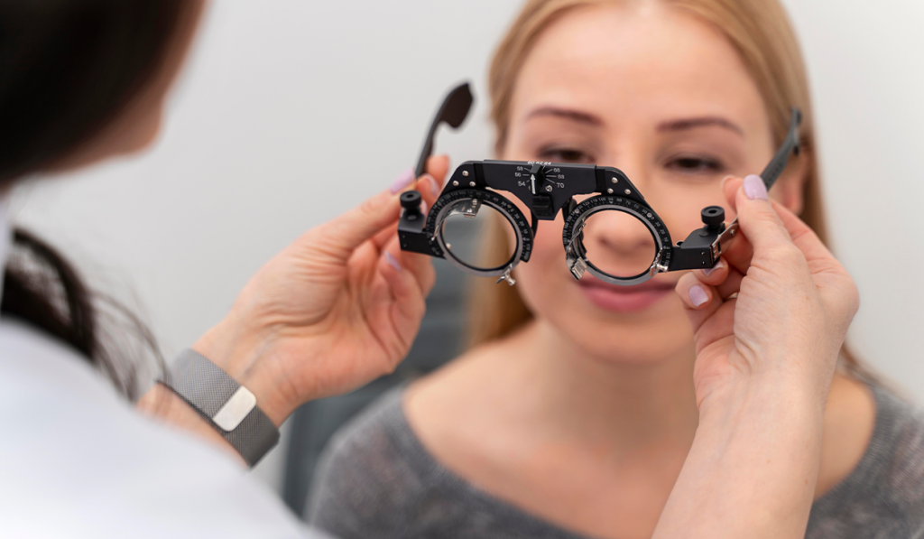 Maestría en Optometría Clínica y Terapia Visual FACISA