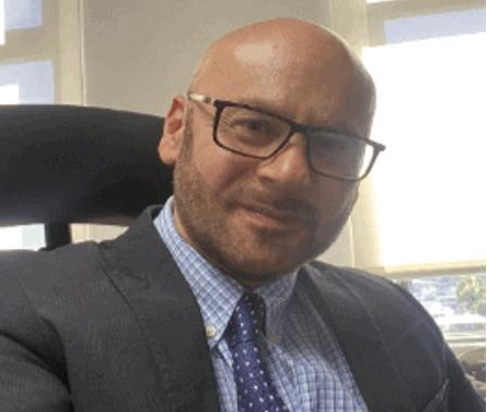 Lic. Ricardo Yurritia