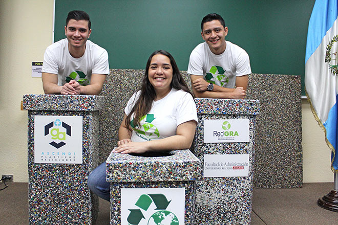 Imagen: Contenedores para reciclaje plástico se utilizarán en el Campus 