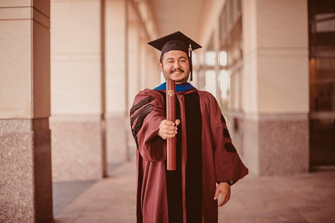 Imagen: Dr. José Ramírez: una destacada vida profesional al servicio de la academia