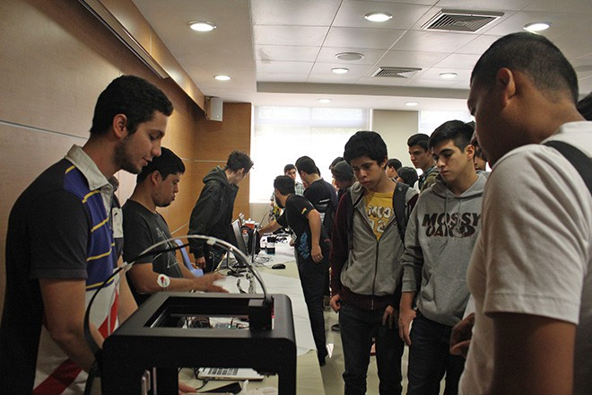 Imagen: Universidad de Cádiz brinda conferencia sobre plantas de energía solar